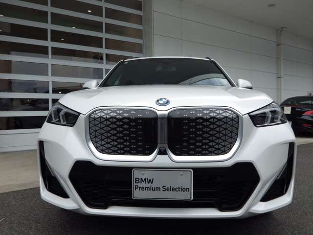 BMW iX1 7