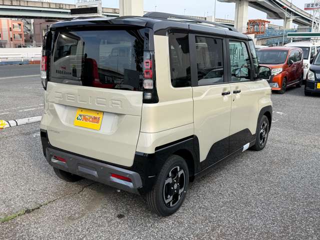 Mitsubishi Delica Mini 9