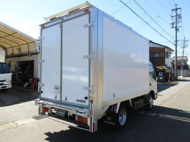 Toyota Dyna 6