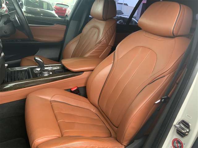 BMW X5 12