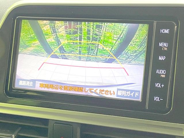 Toyota Sienta 4