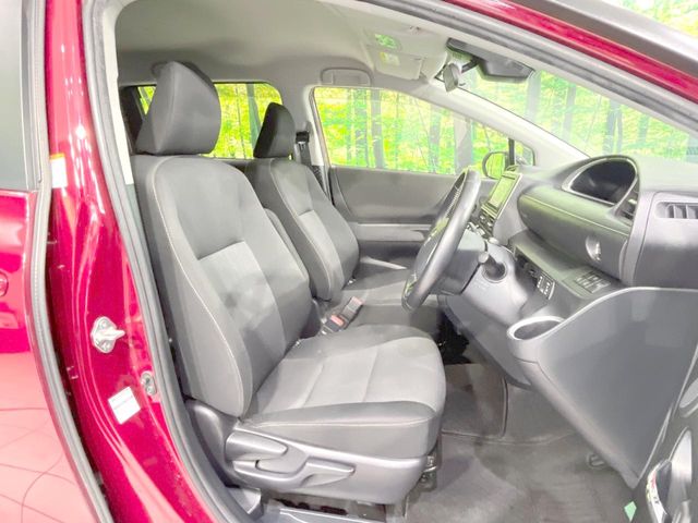 Toyota Sienta 8