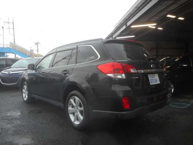 Subaru Legacy Outback 4