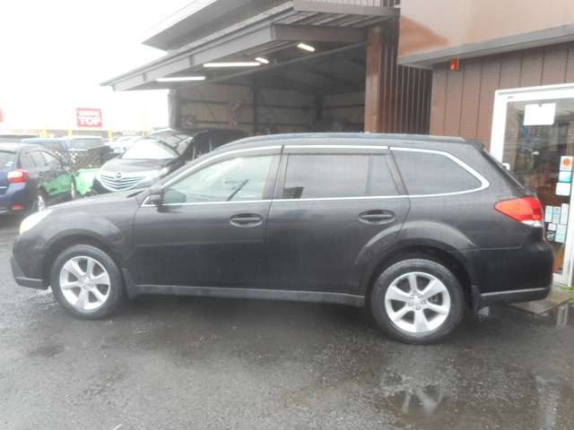 Subaru Legacy Outback 8