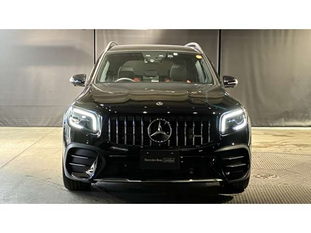 Mercedes-Benz GLB 4