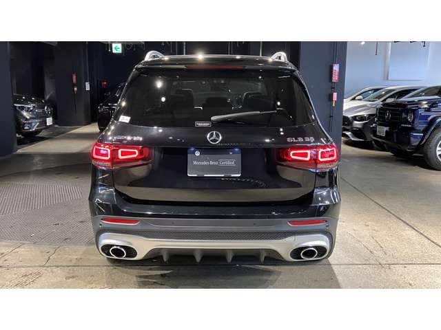 Mercedes-Benz GLB 6