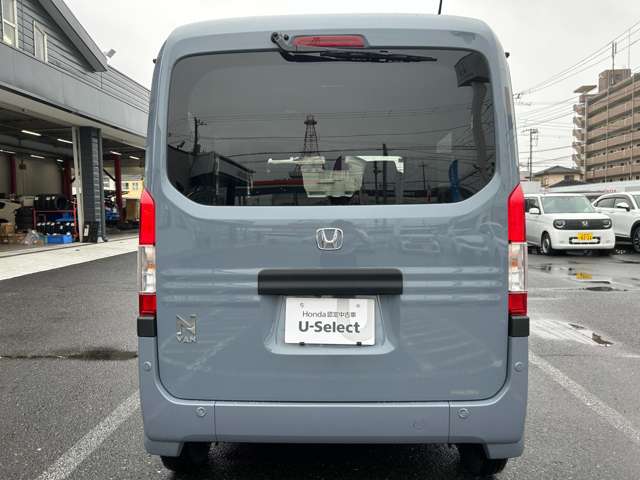 Honda N-VAN 8