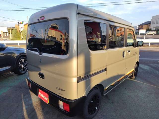 Suzuki Every 5