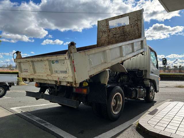 Mitsubishi Fuso Canter 8