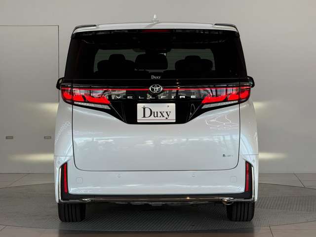 Toyota Vellfire 5