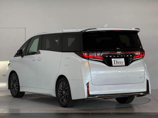 Toyota Vellfire 10