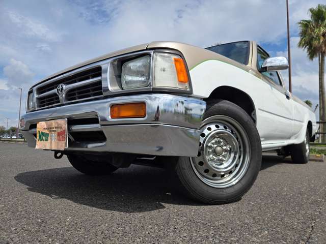 Toyota Hilux 3