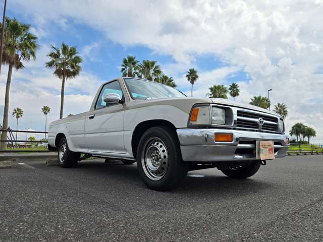 Toyota Hilux 10