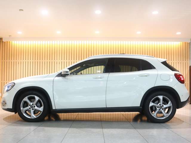 Mercedes-Benz GLA-Class 7
