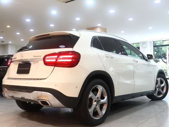 Mercedes-Benz GLA-Class 9