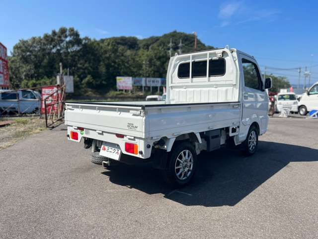 Mazda Scrum Truck 5