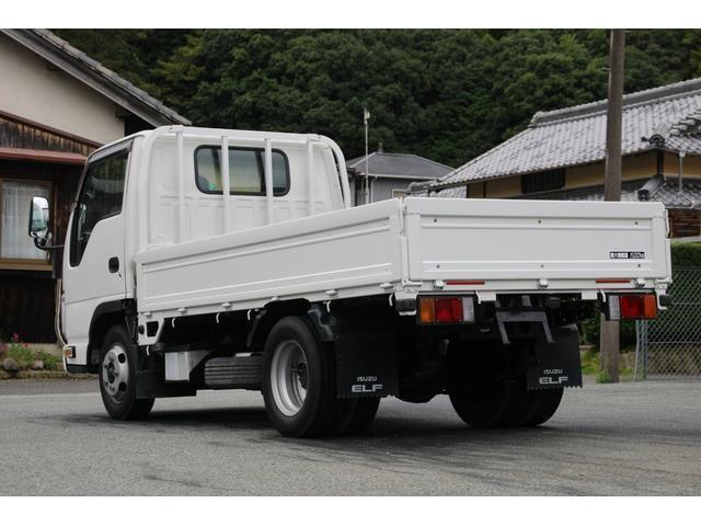 Isuzu Elf 9