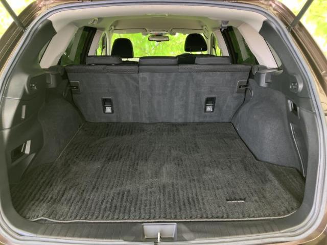 Subaru Legacy Outback 10