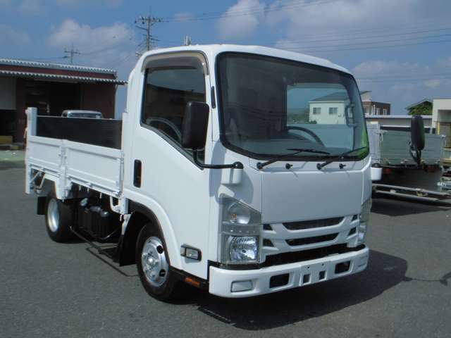 Isuzu Elf 2