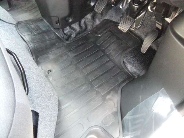 Suzuki Every 5