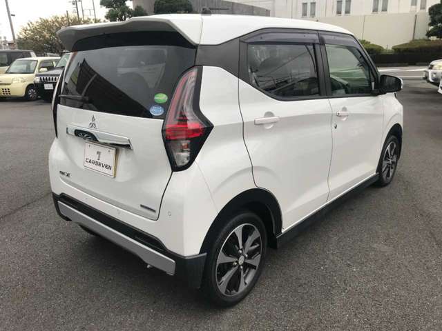 Mitsubishi eK X 7