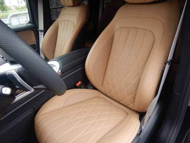 Mercedes-Benz G-Class 10
