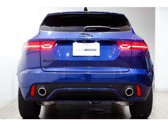 Jaguar E-Pace 7