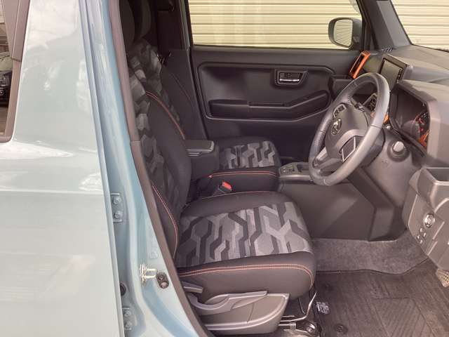 Daihatsu Taft 4