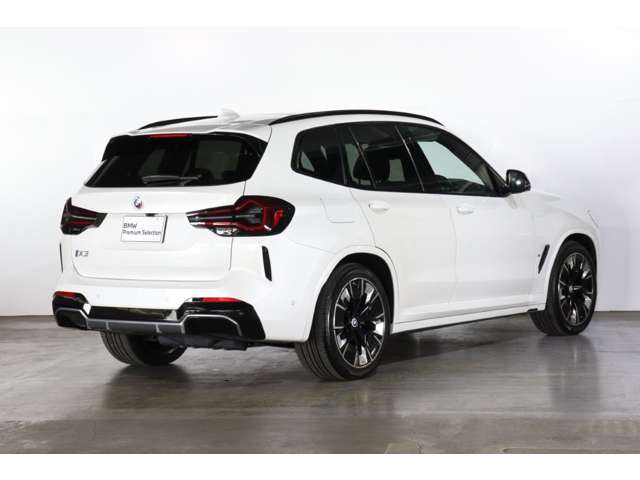 BMW iX3 2