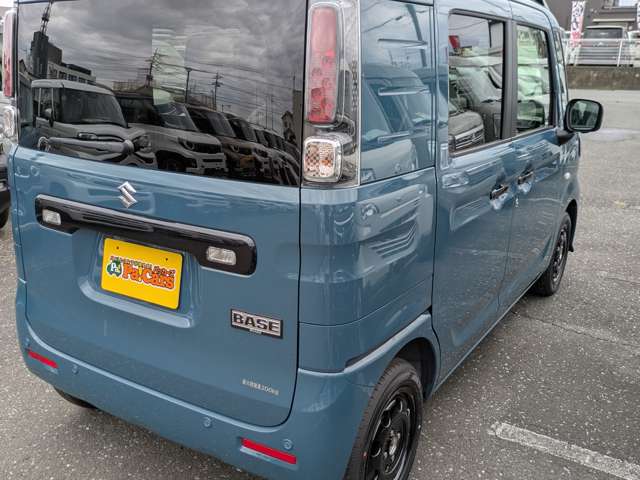 Suzuki Spacia Base 9