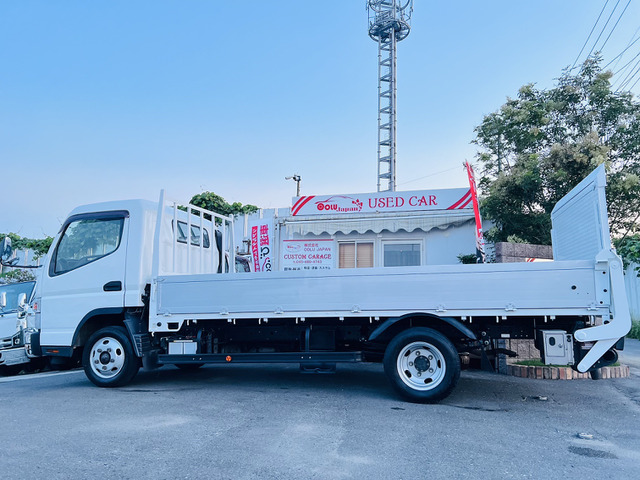 Mitsubishi Fuso Canter 12
