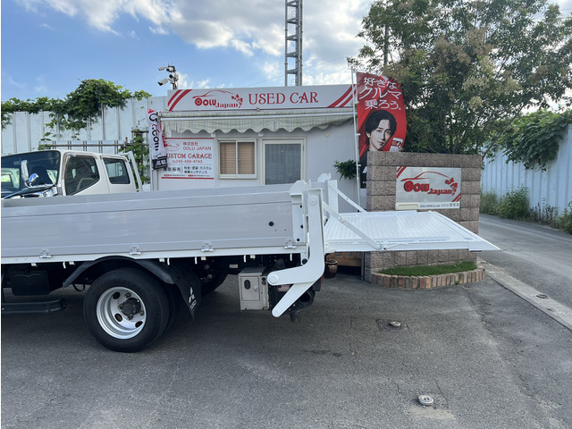 Mitsubishi Fuso Canter 6