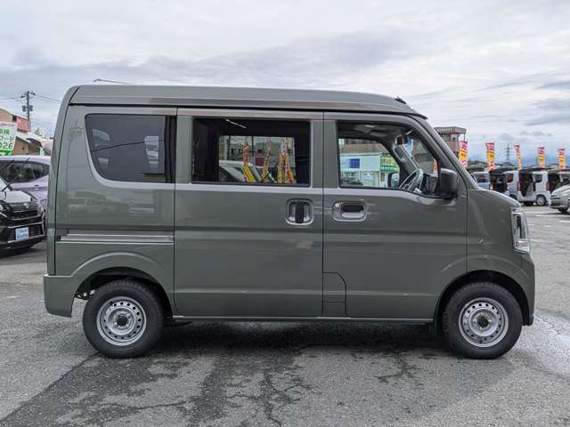 Suzuki Every 8