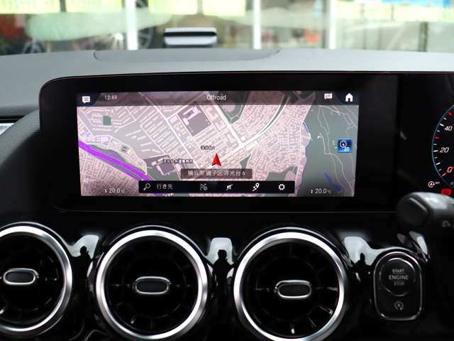 Mercedes-Benz GLA-Class 8