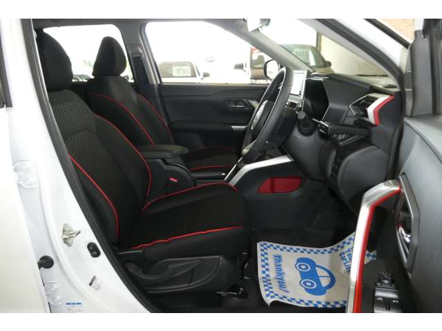 Toyota Raize 10