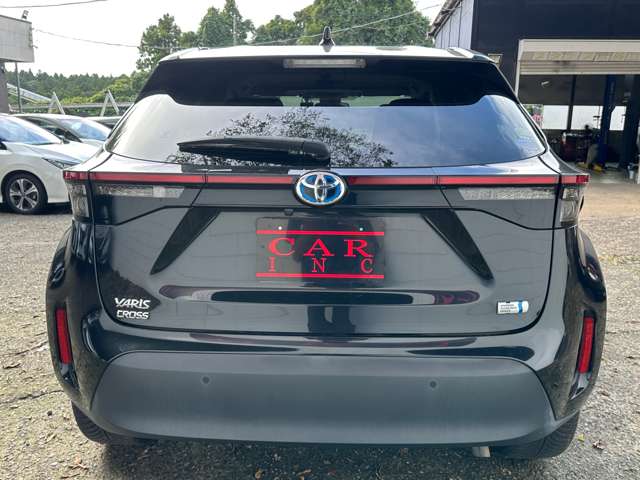 Toyota Yaris Cross 8