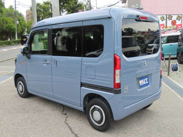 Honda N-VAN 12