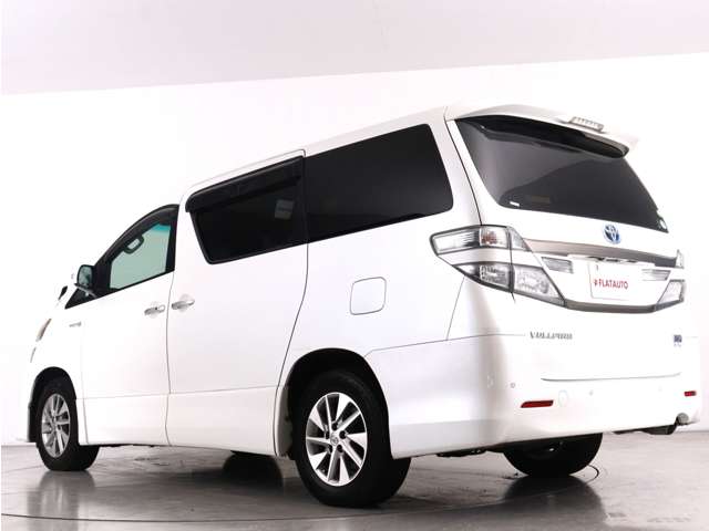 Toyota Vellfire Hybrid 8