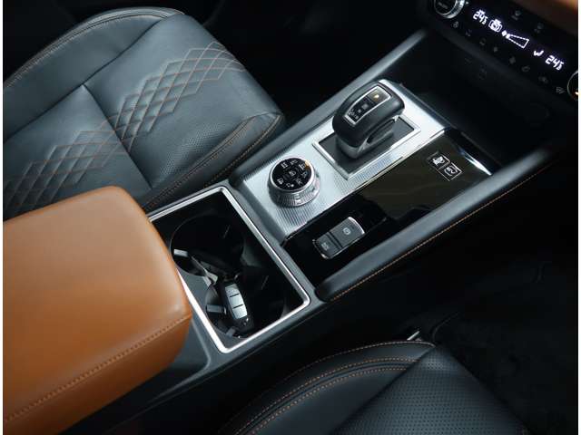 Mitsubishi Outlander 12