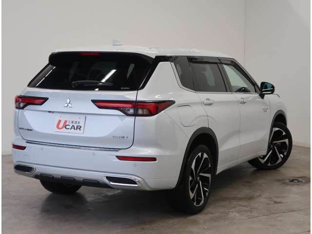 Mitsubishi Outlander 3