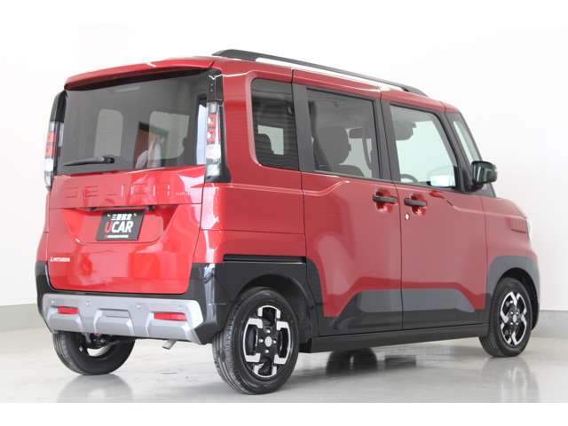 Mitsubishi Delica Mini 4