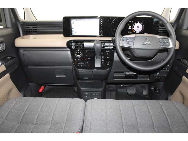 Mitsubishi Delica Mini 5