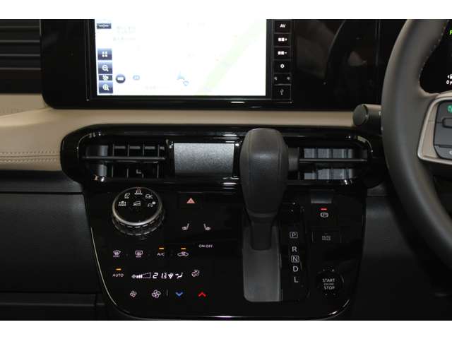 Mitsubishi Delica Mini 9