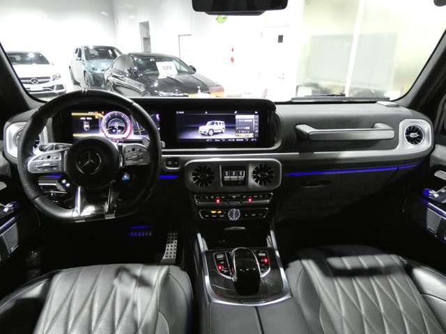 Mercedes-Benz G-Class 3