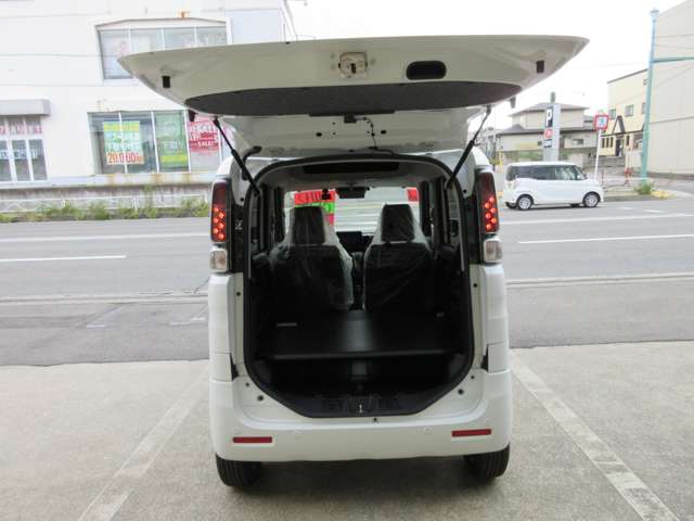 Suzuki Spacia Base 9