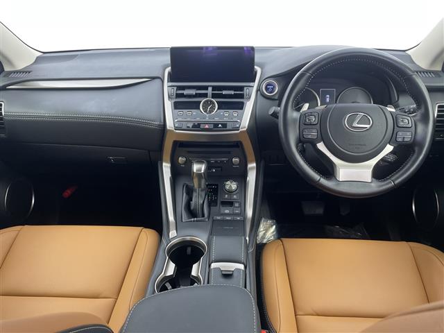 Lexus NX 2