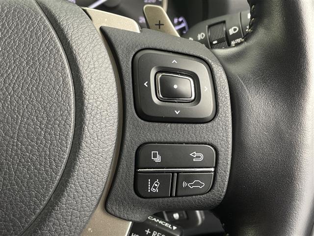 Lexus NX 7