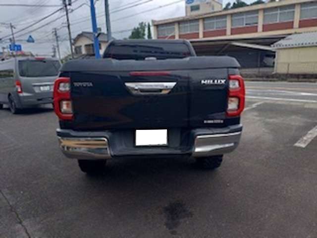 Toyota Hilux 4