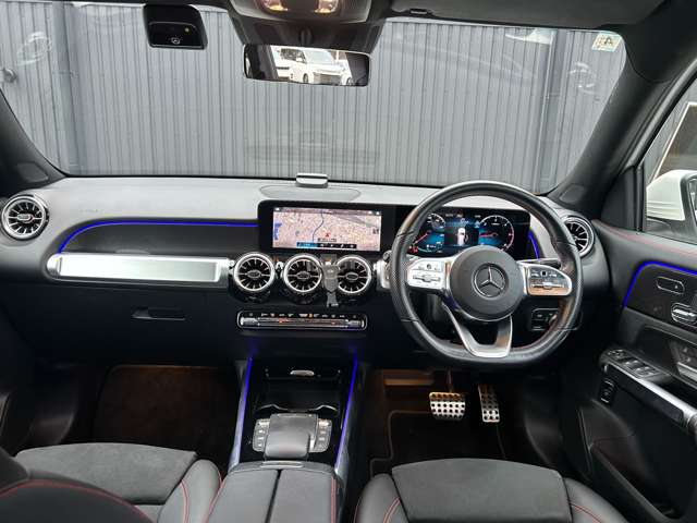 Mercedes-Benz GLB 5