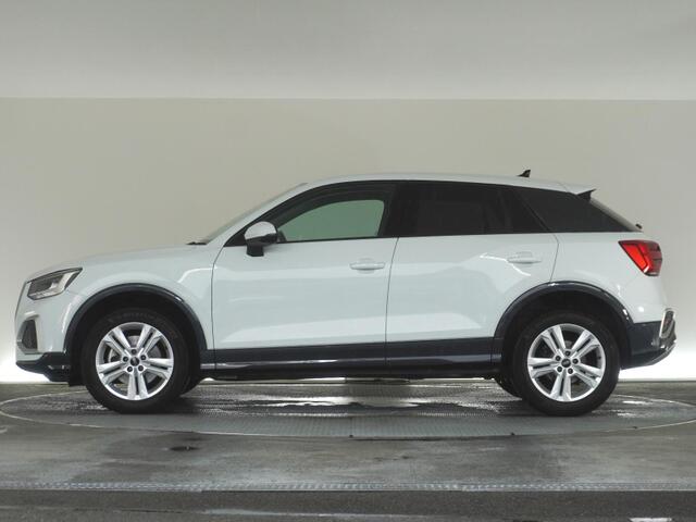 Audi Q2 9